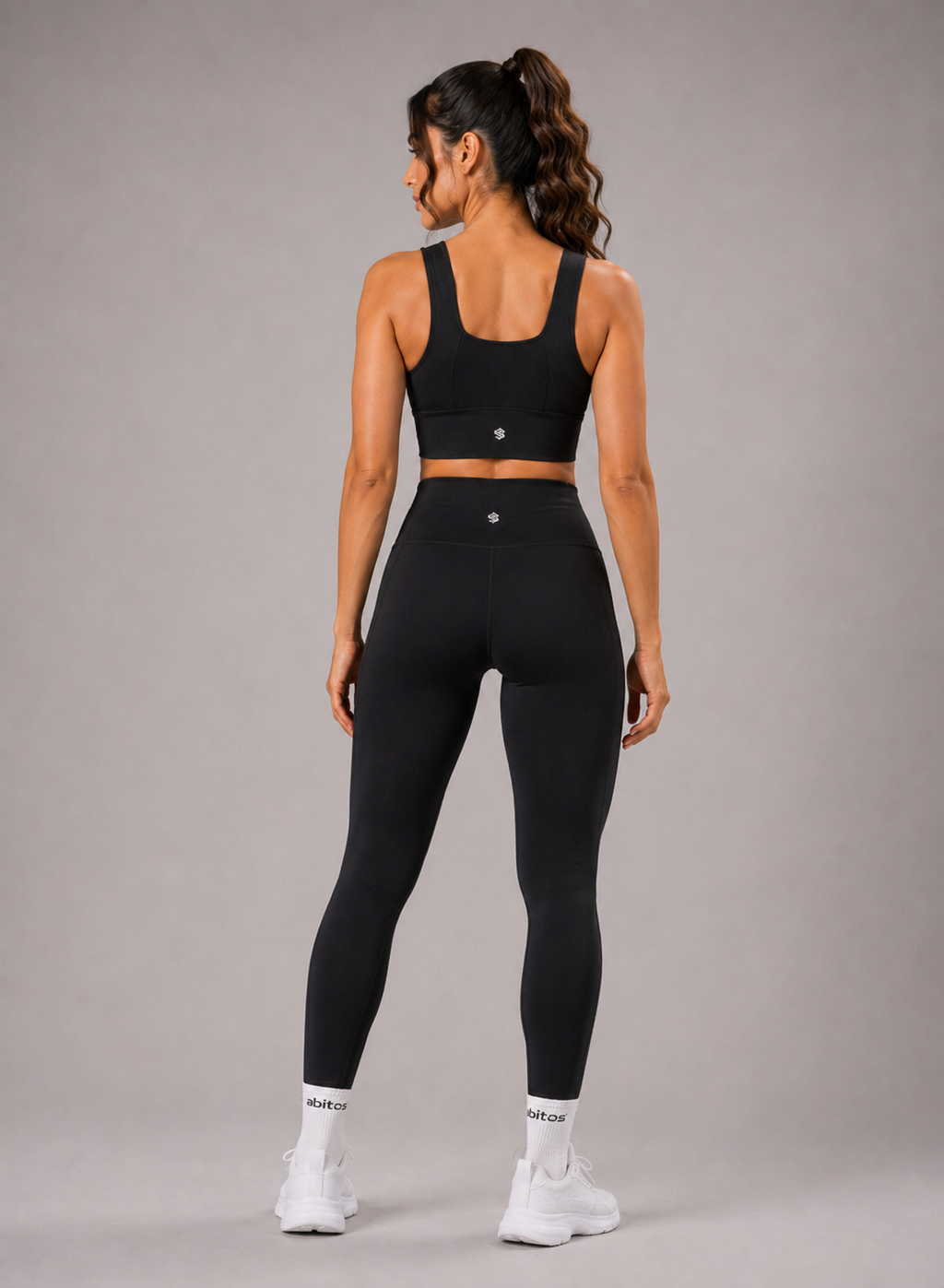 Noir Rib Set